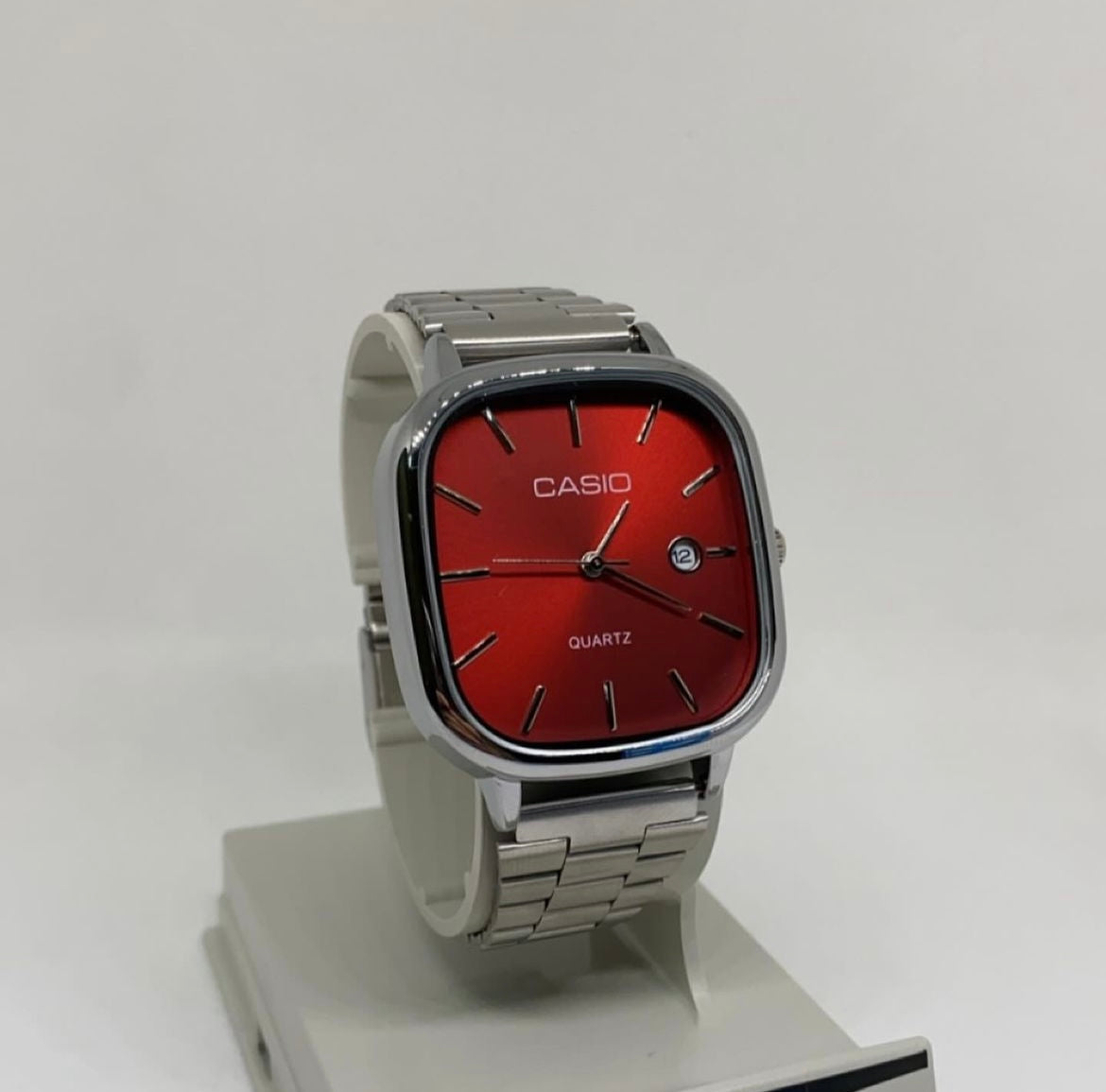 SwiftMalls™ Casio quartz watch